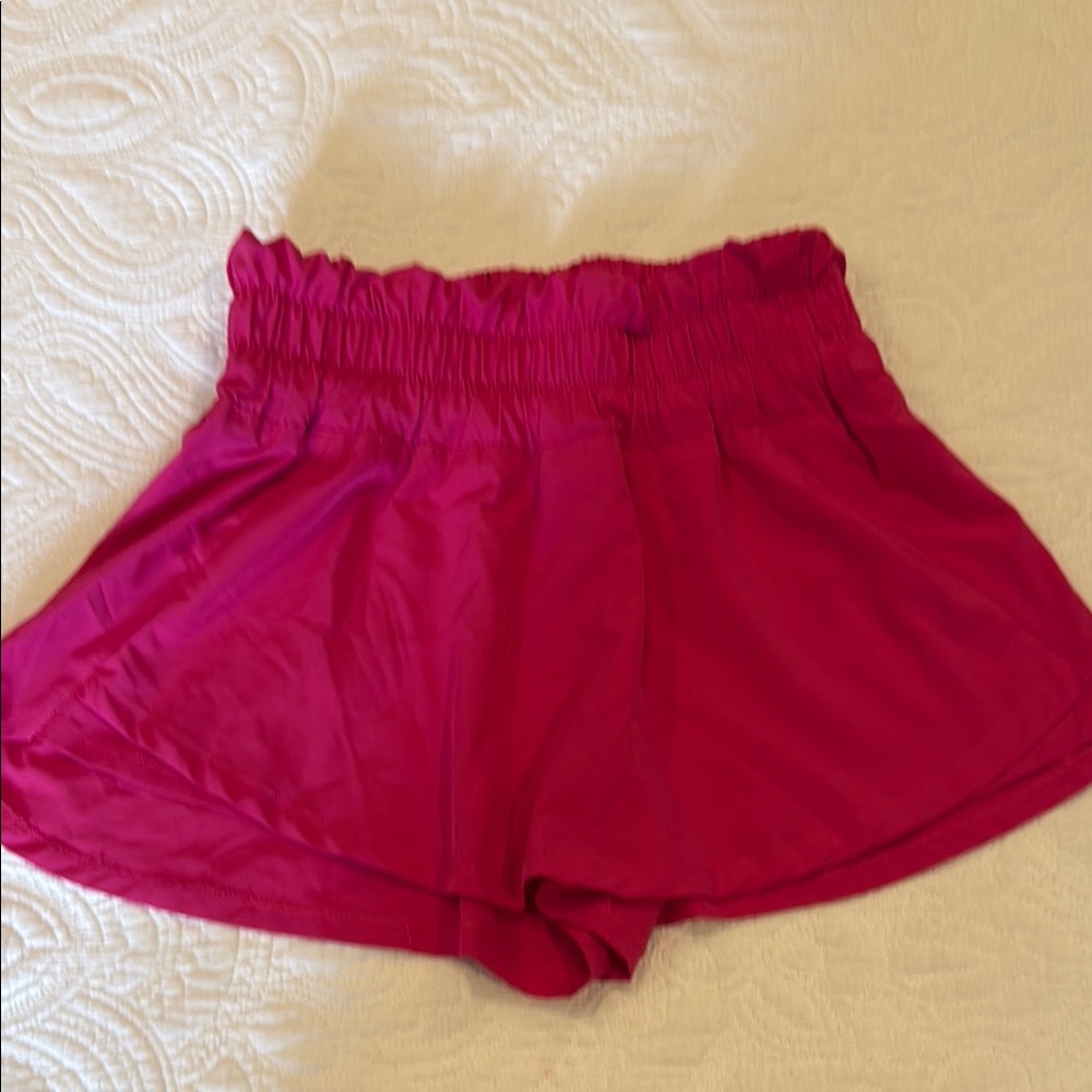 Vibrant Pink Athletic Skort with Flowy Design